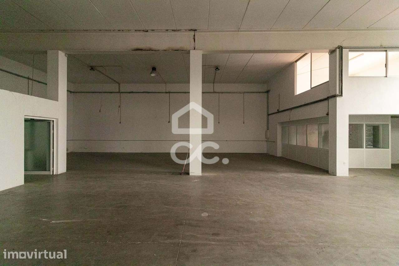 Pavilhão Industrial em Pevidém - Guimarães - Grande imagem: 4/19