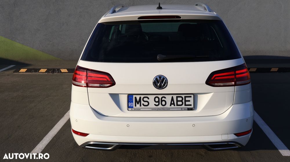 Volkswagen Golf - 3