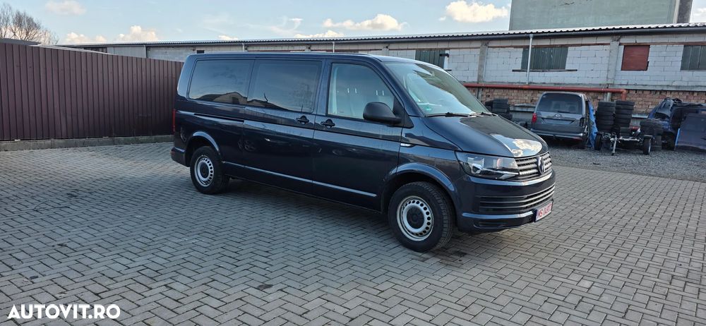 Volkswagen Transporter Caravelle DSG Lang Highline - 9