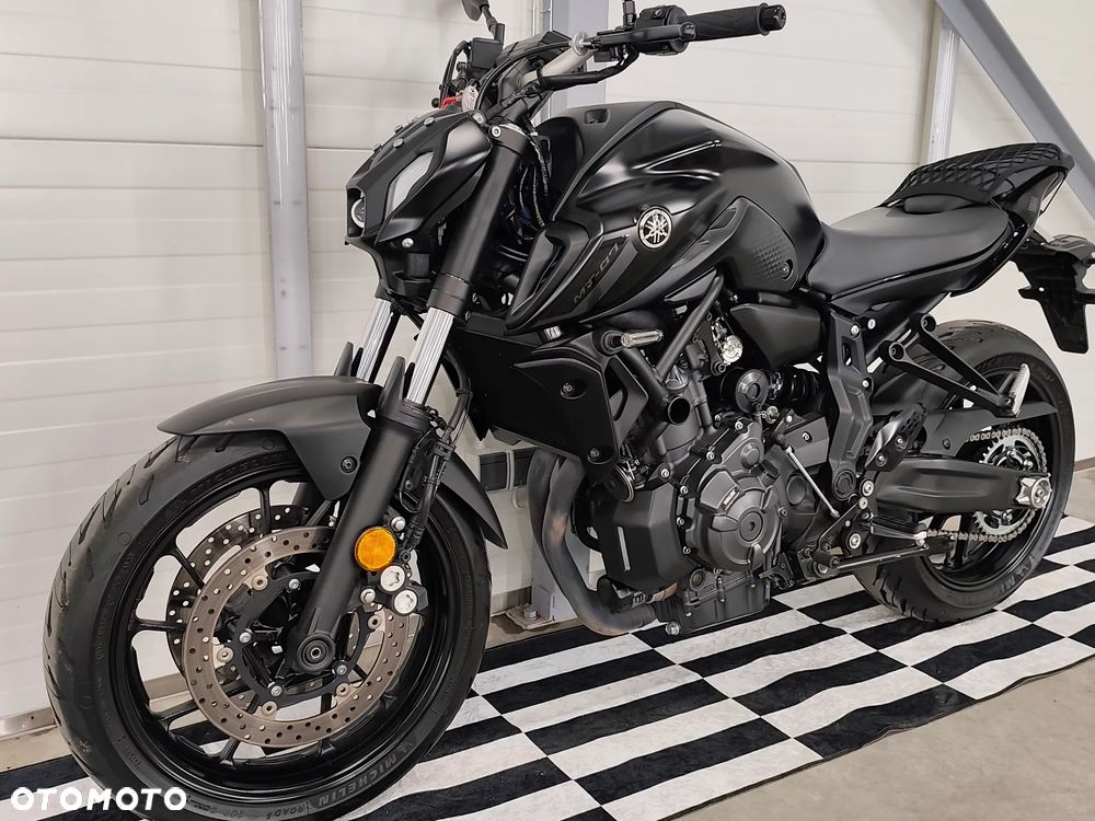 Yamaha MT - 1