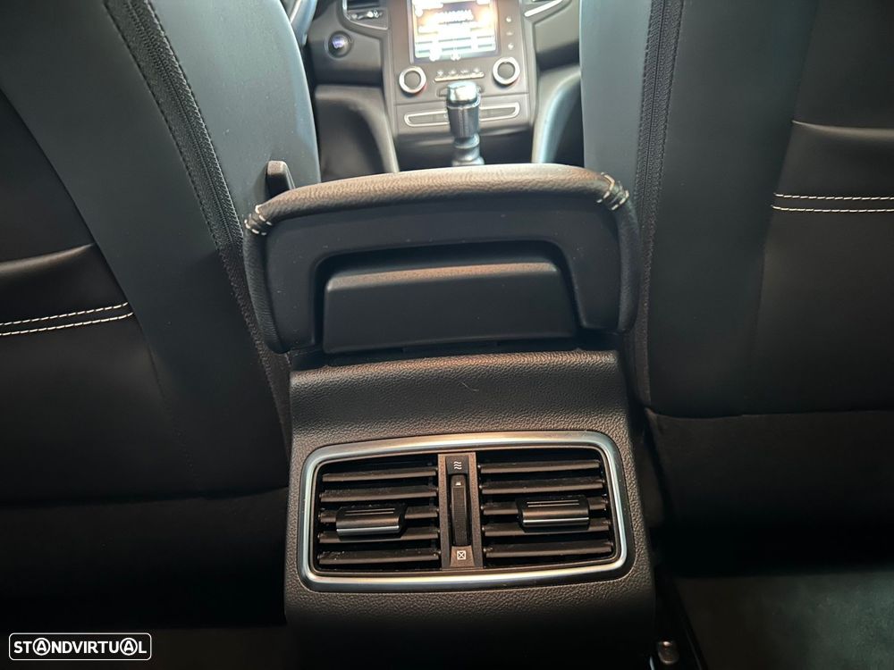 Renault Mégane Grand Coupe 1.3 TCe Executive - 42