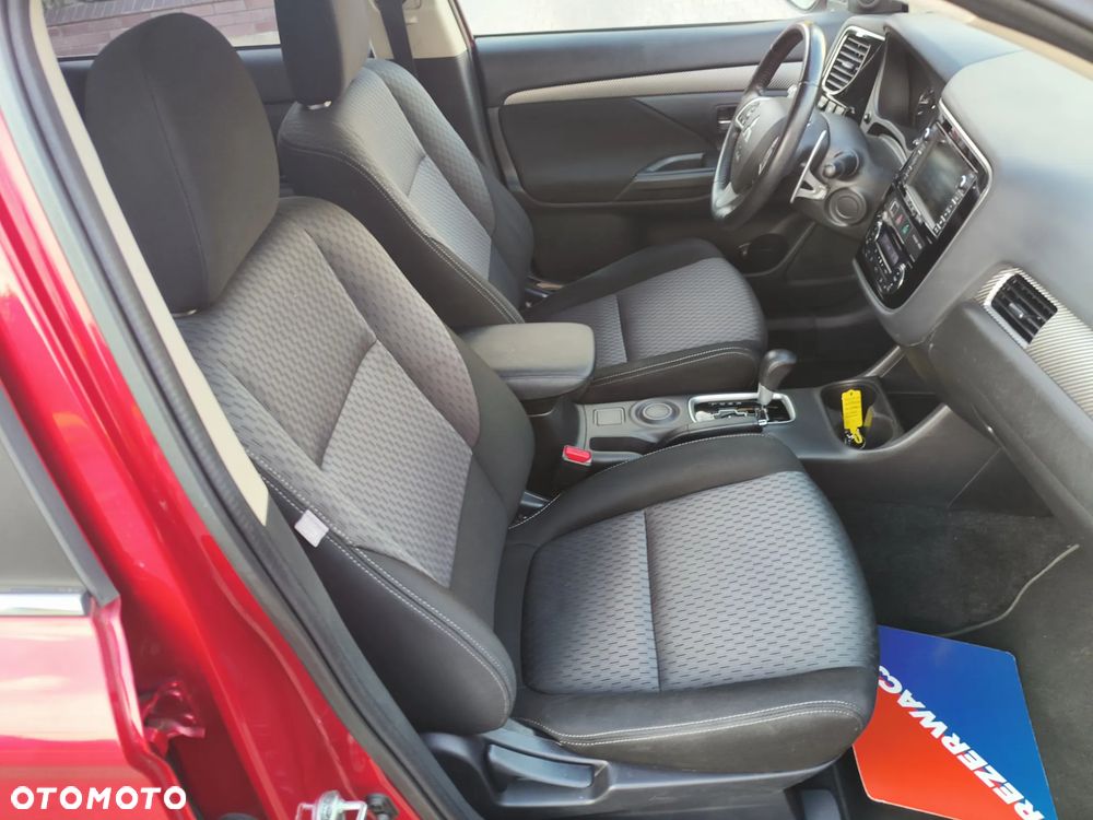 Mitsubishi Outlander 2.0 2WD CVT Diamant Edition - 9