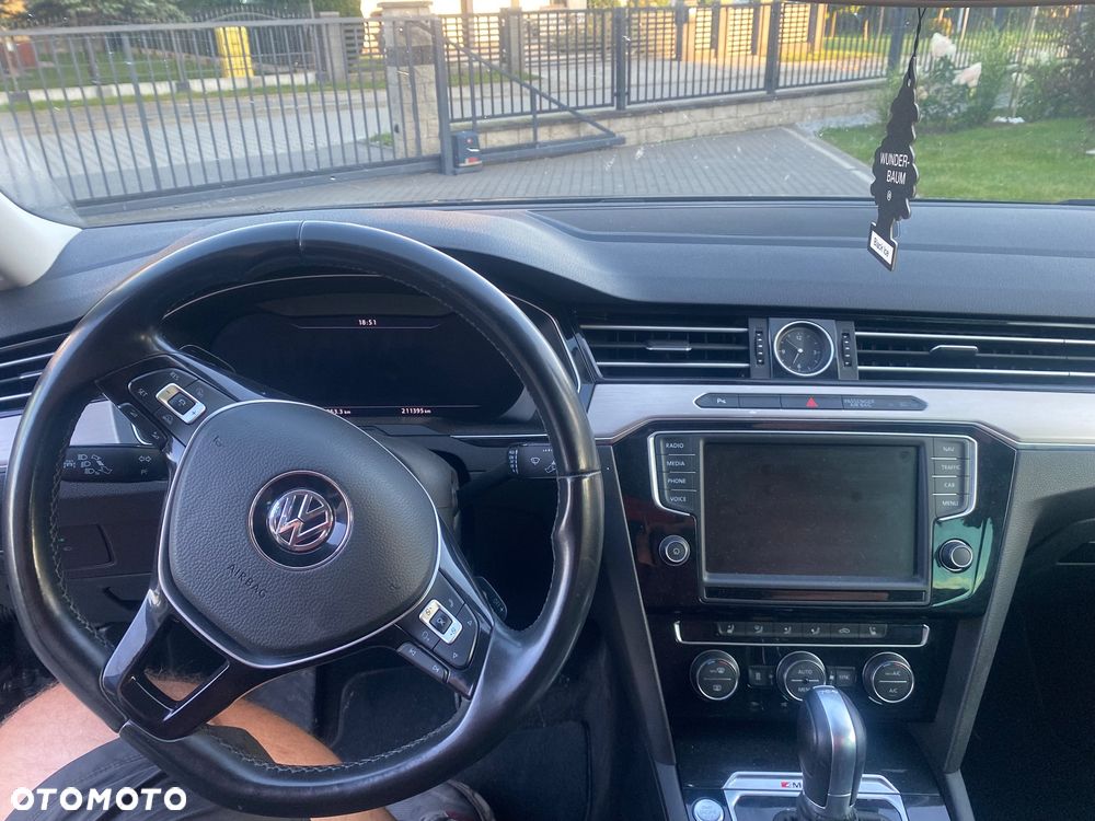 Volkswagen Passat ver-2-0-tdi-4mot-elegance-dsg - 11