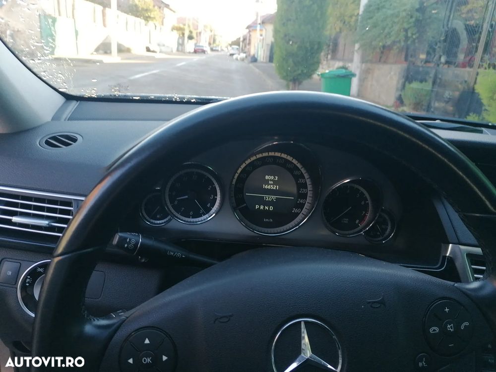 Mercedes-Benz E 250 CGI BlueEfficiency Automatik - 5