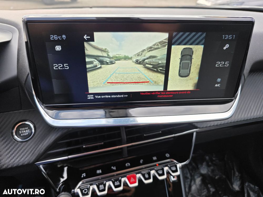 Peugeot 2008 PureTech 130 EAT8 GT - 27