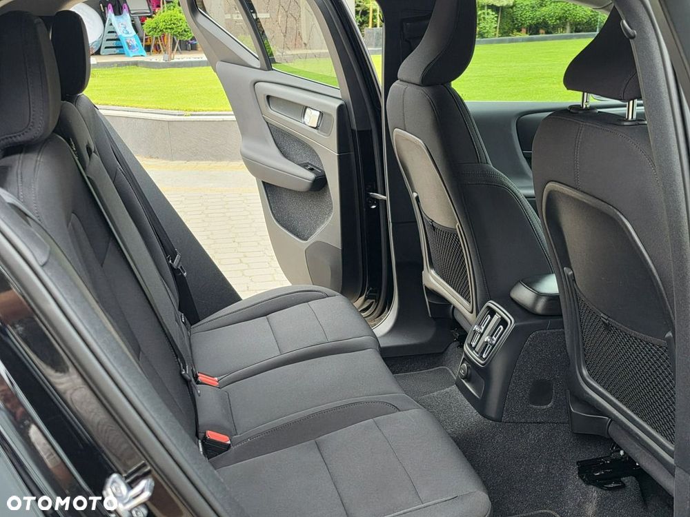 Volvo XC 40 - 27