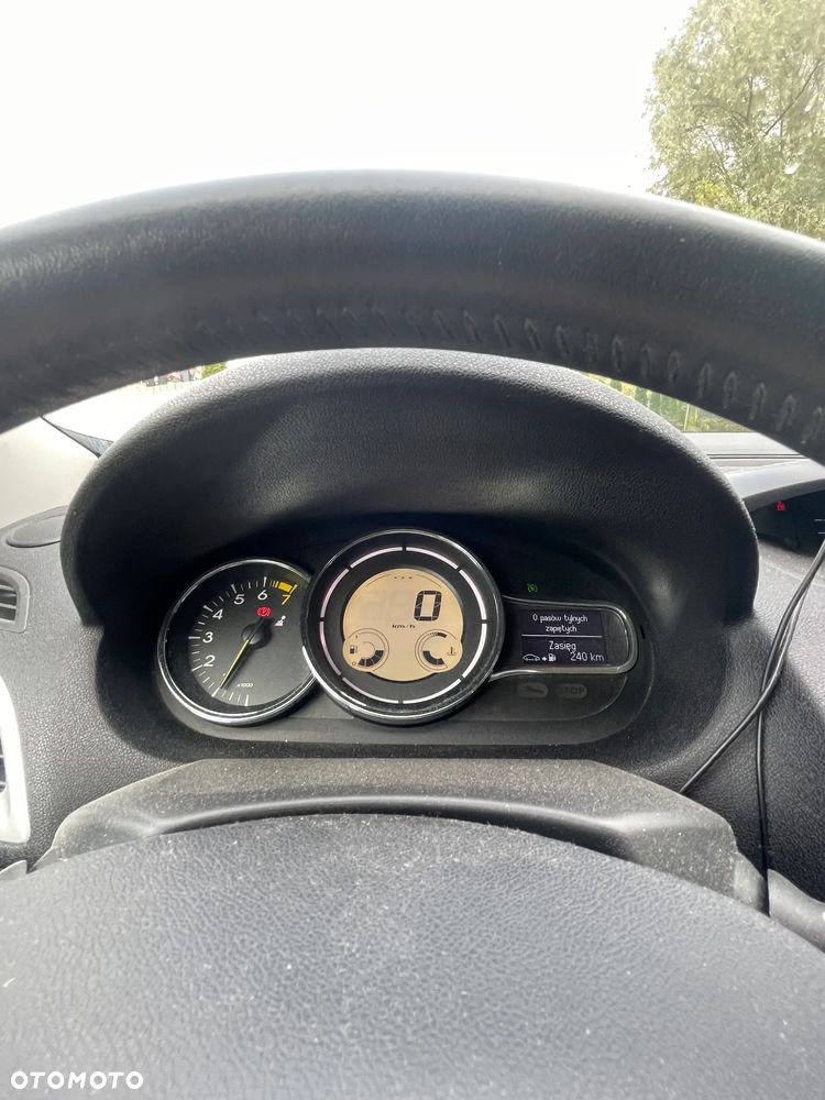 Renault Megane 1.6 16V 110 Expression - 9