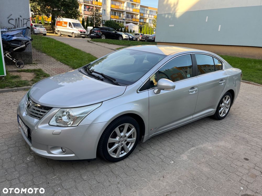 Toyota Avensis 2.0 Sol plus MS - 1