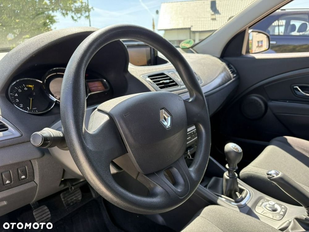 Renault Megane 1.2 16V TCe Energy Life EU6 - 25