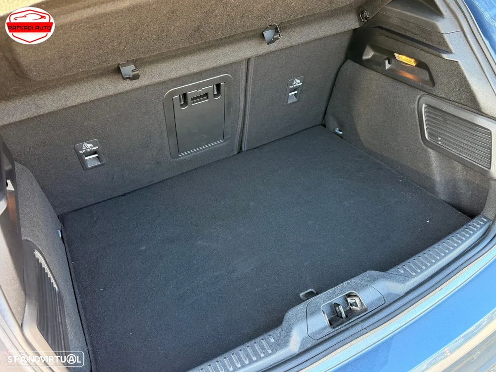 Ford Focus 1.0 EcoBoost ST-Line - 34