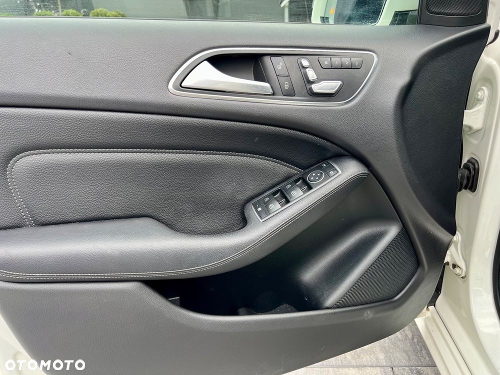 Mercedes-Benz Klasa B 250 4-Matic Style - 20