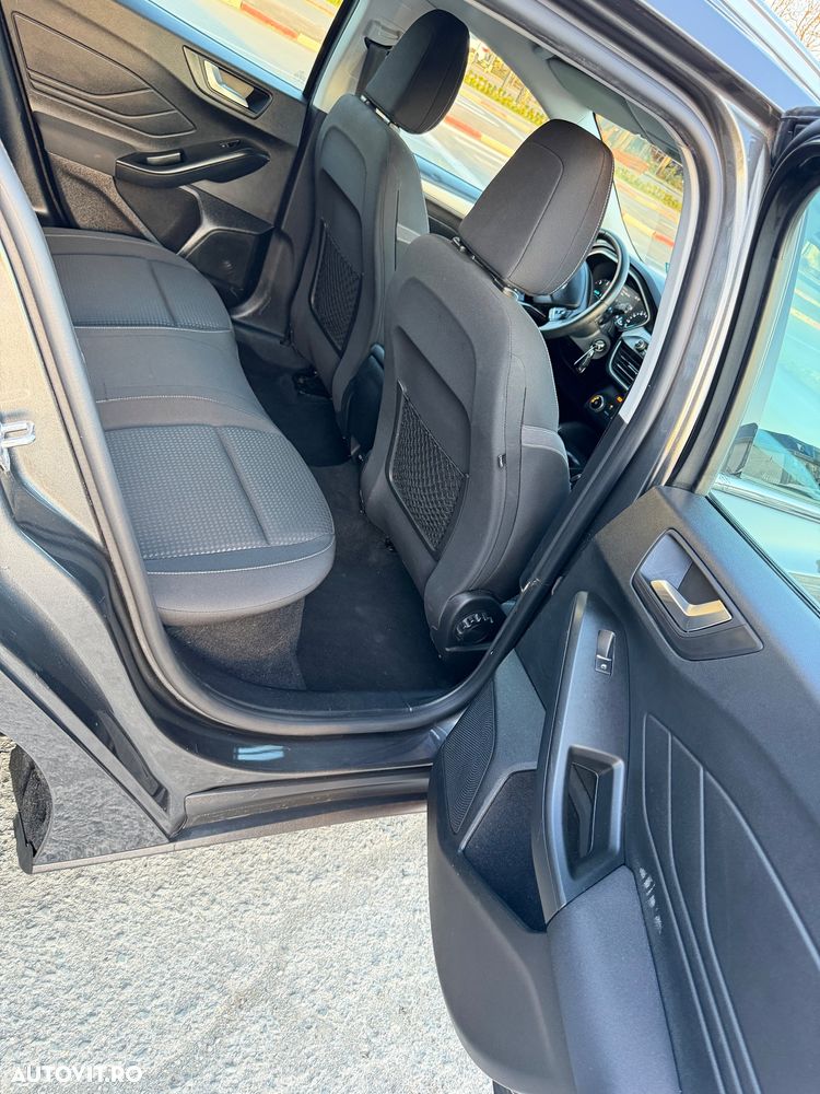 Ford Focus 1.5 TDCi DPF Start-Stopp-System Aut. Business - 9