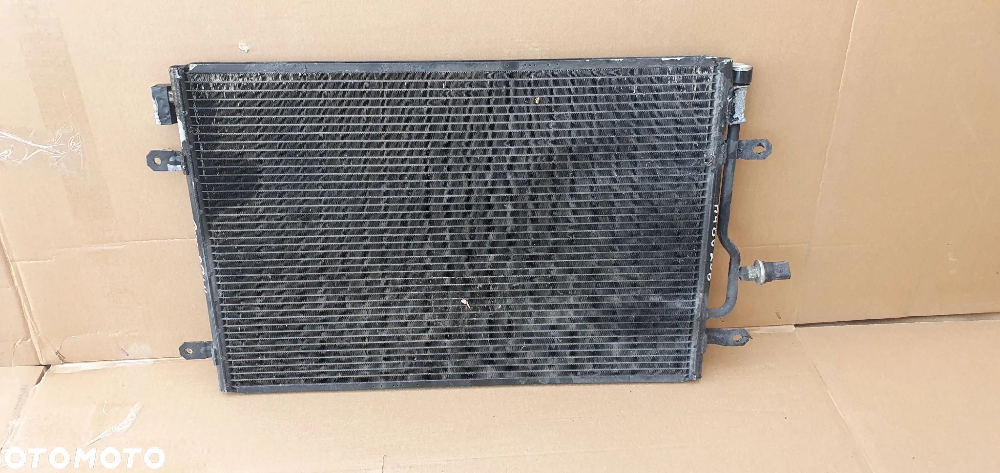 Chłodnica klimatyzacji klimy Audi A4 B6 8E0260401A - 1