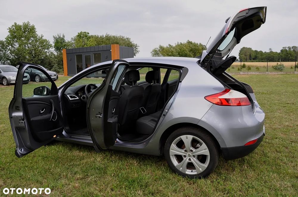 Renault Megane TCe 180 GT - 7