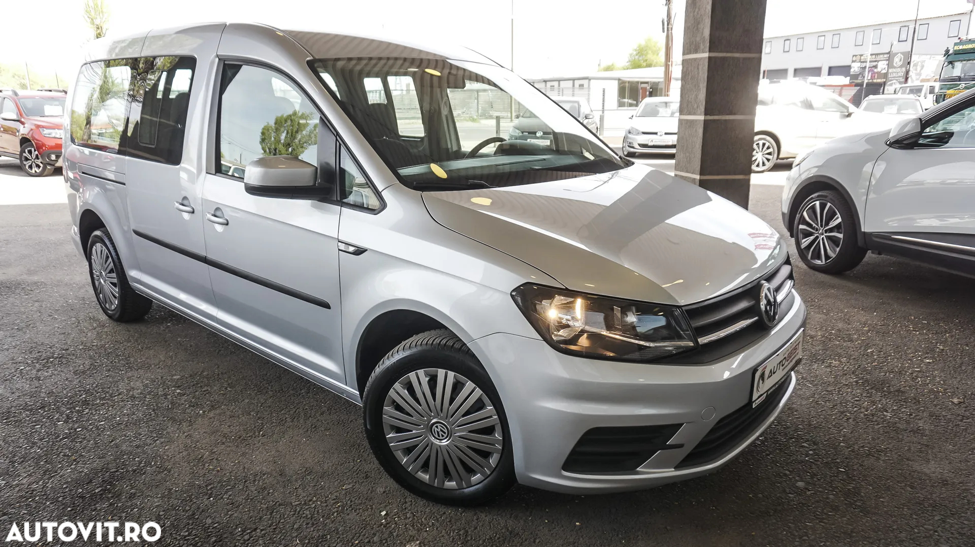 Volkswagen Caddy 2.0 TDI (7-Si.) Maxi Comfortline - 23