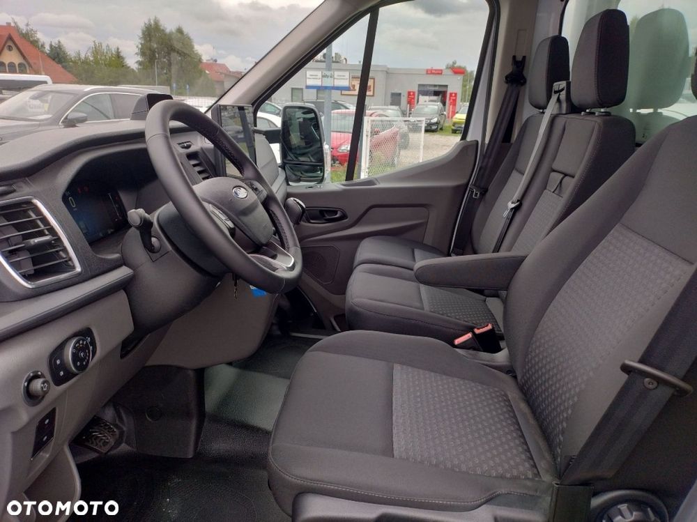 Ford Transit - 9