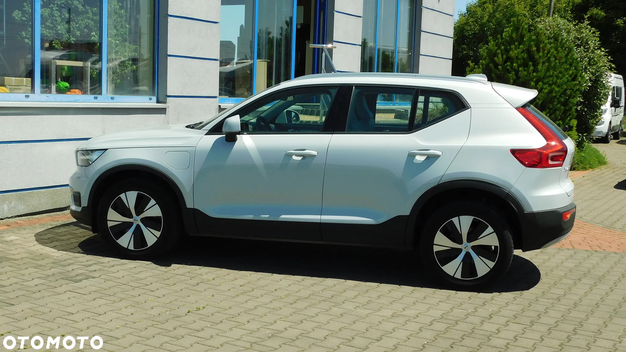 Volvo XC 40 T5 Plug-In Hybrid Momentum - 6