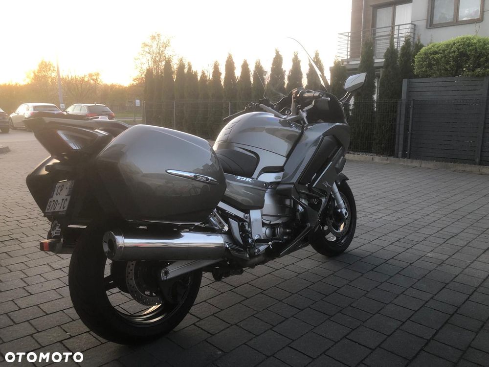Yamaha FJR - 14