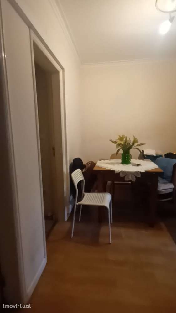 T2 com terraço no Bairro Rêgo em Lisboa - Grande imagem: 4/16
