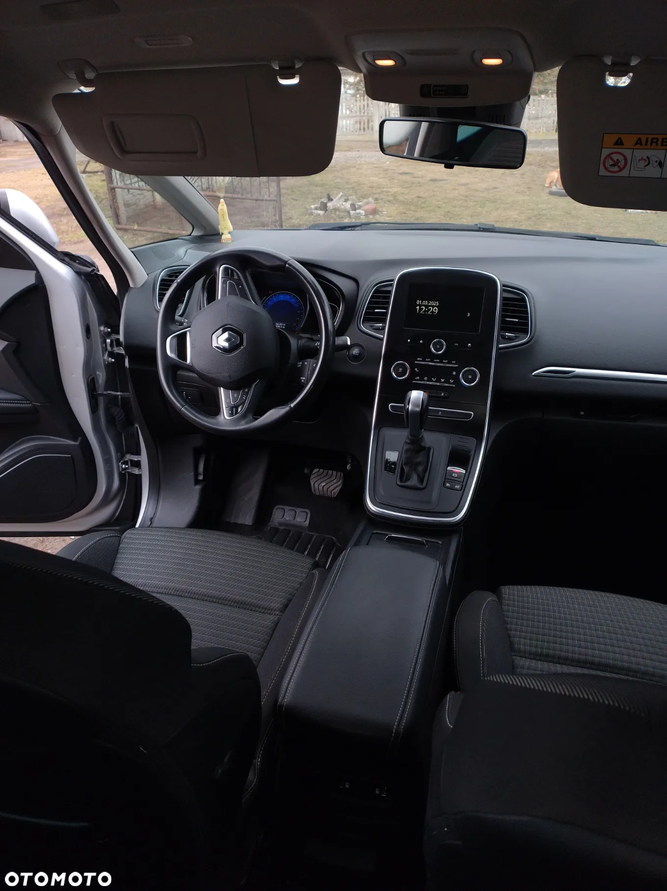 Renault Scenic - 12