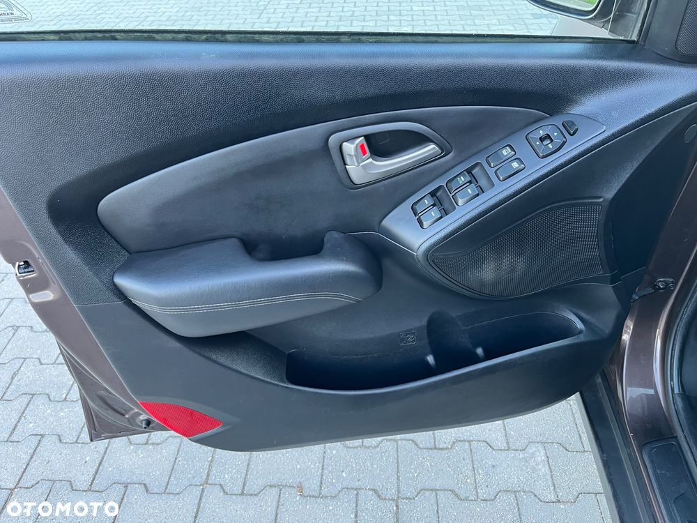 Hyundai ix35 - 12