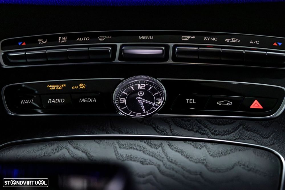 Mercedes-Benz E 53 AMG 4Matic+ - 24