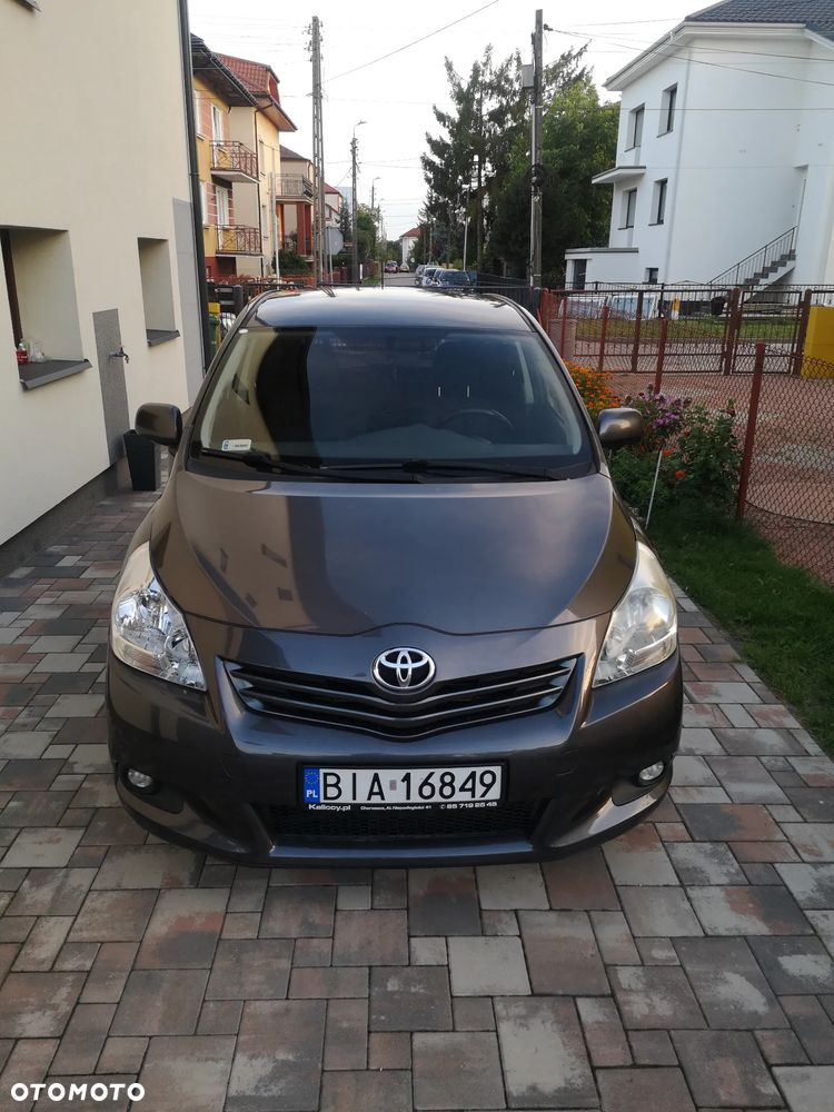Toyota Verso 2.0 D-4D Luna - 9