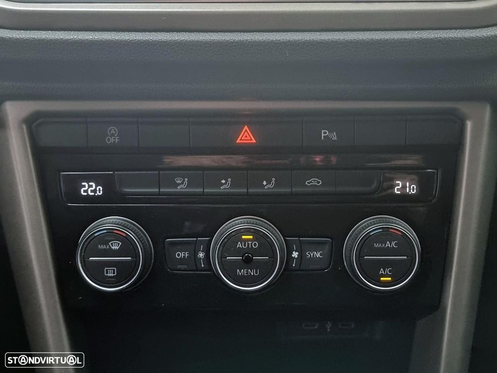 VW T-Roc 1.0 TSI Style - 32