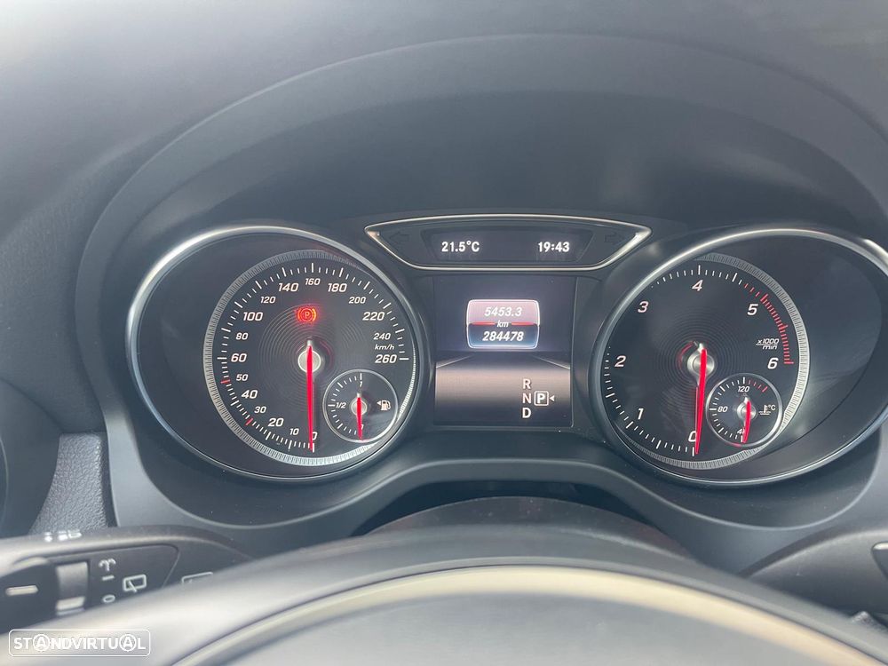 Mercedes-Benz CLA 220 d Shooting Brake Aut. - 9