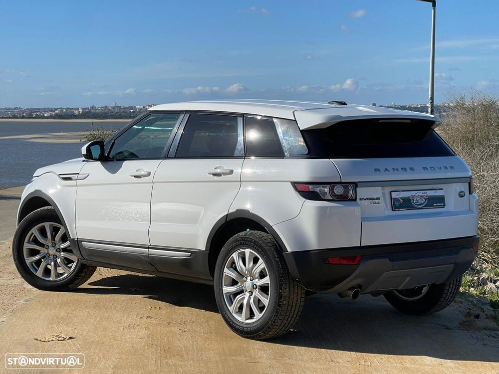 Land Rover Range Rover Evoque 2.2 TD4 Dynamic Auto - 3