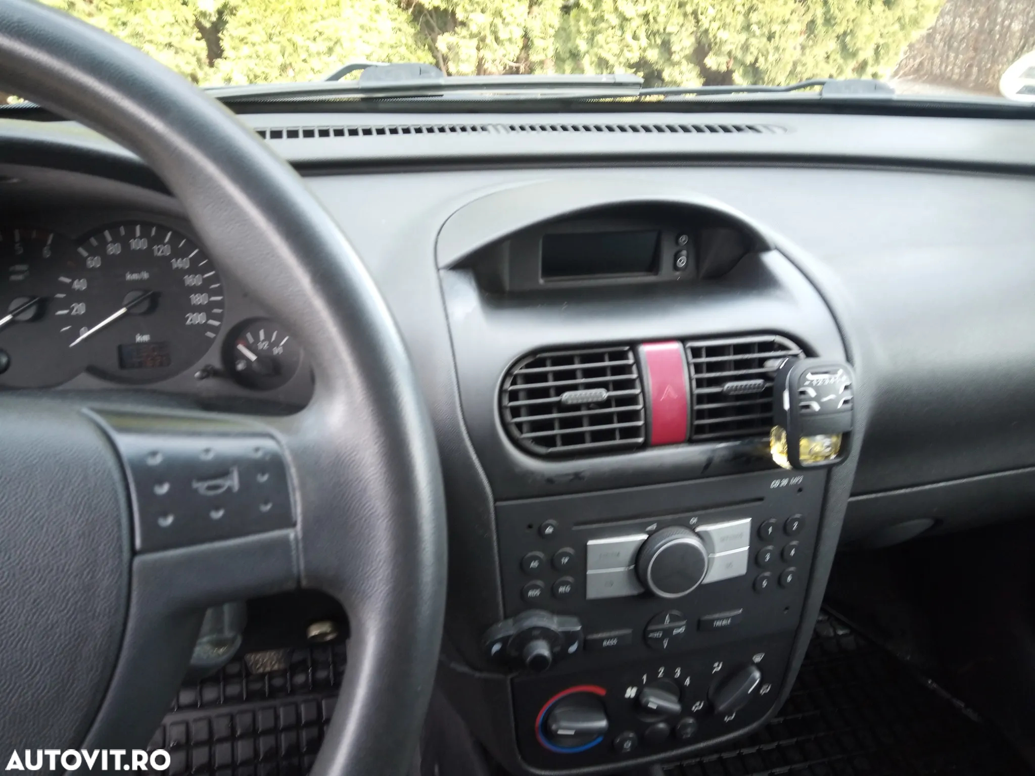 Opel COMBO - 8