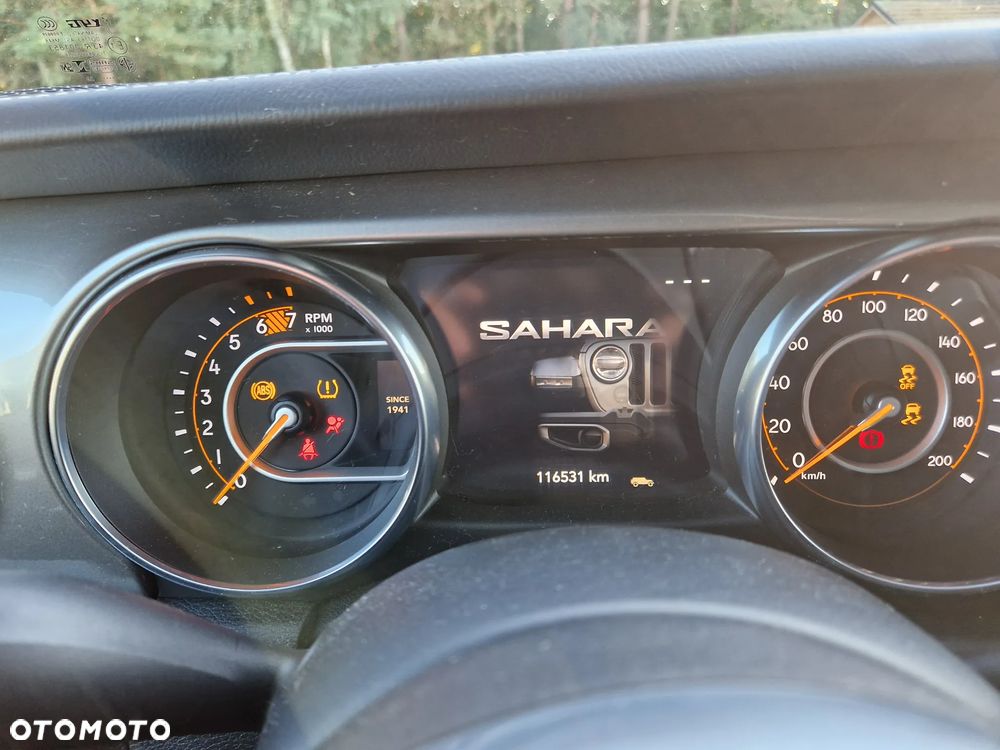 Jeep Wrangler Unlimited GME 2.0 Turbo Sahara - 13