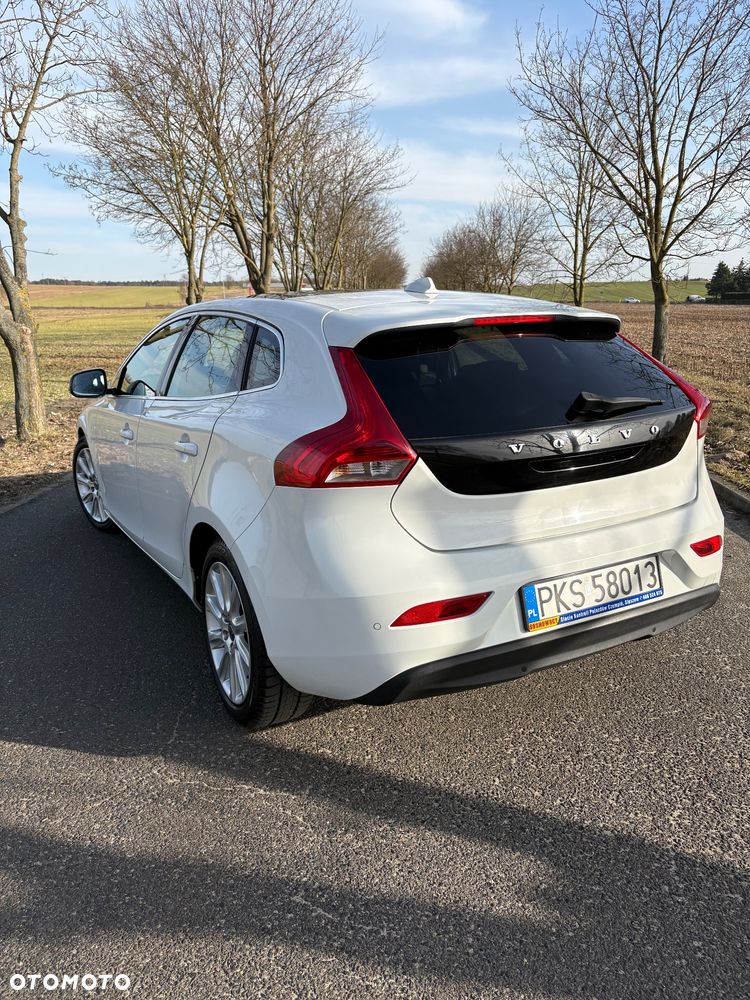 Volvo V40 D2 Momentum - 6