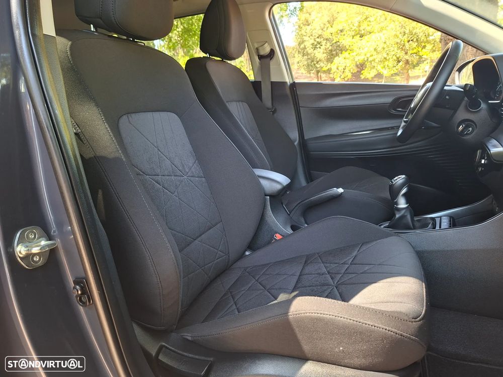 Hyundai Bayon 1.0 T-GDI Premium - 10