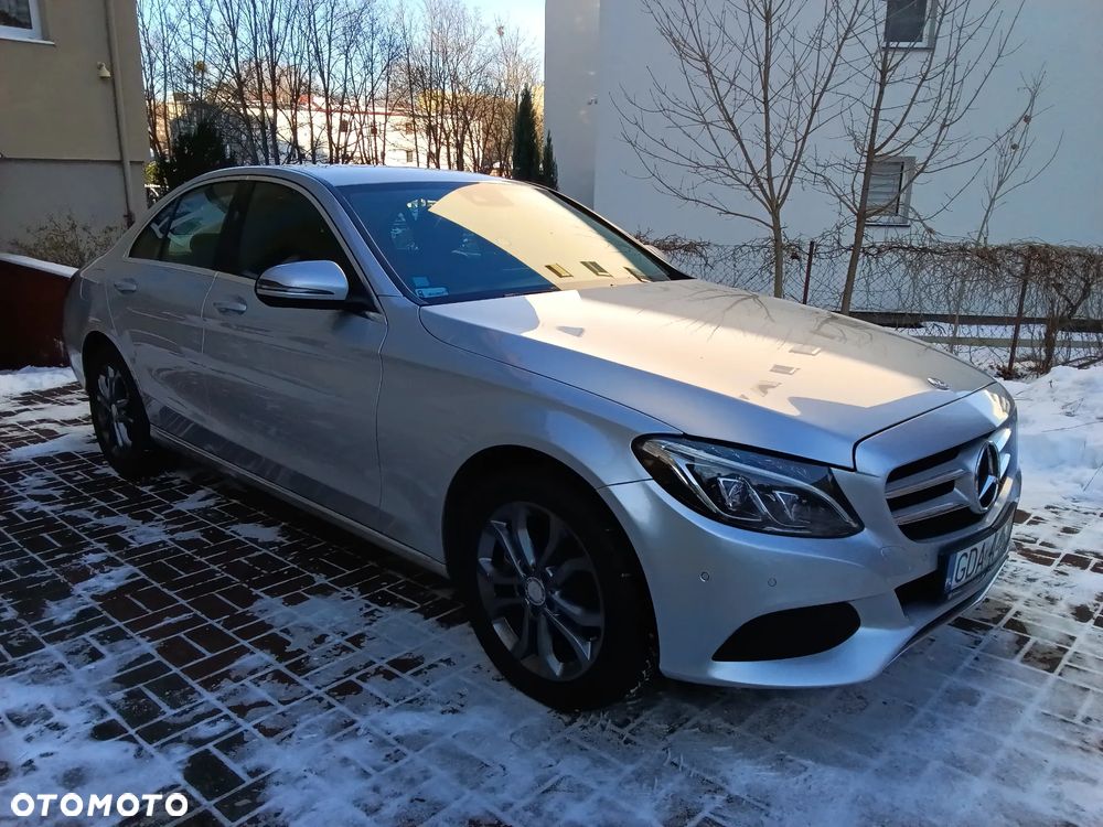 Mercedes-Benz Klasa C 200 4-Matic 7G-TRONIC - 2