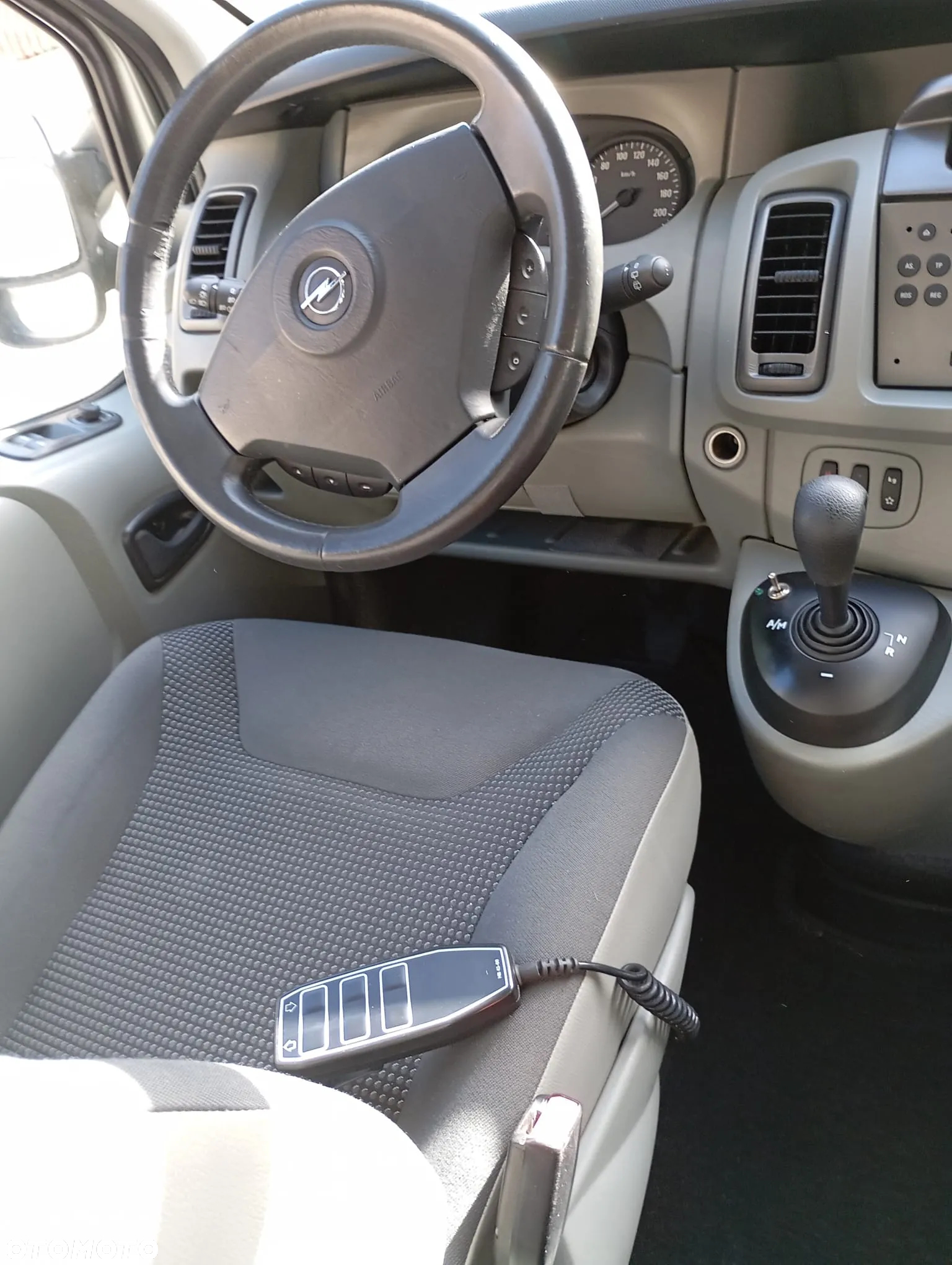 Opel Vivaro - 3