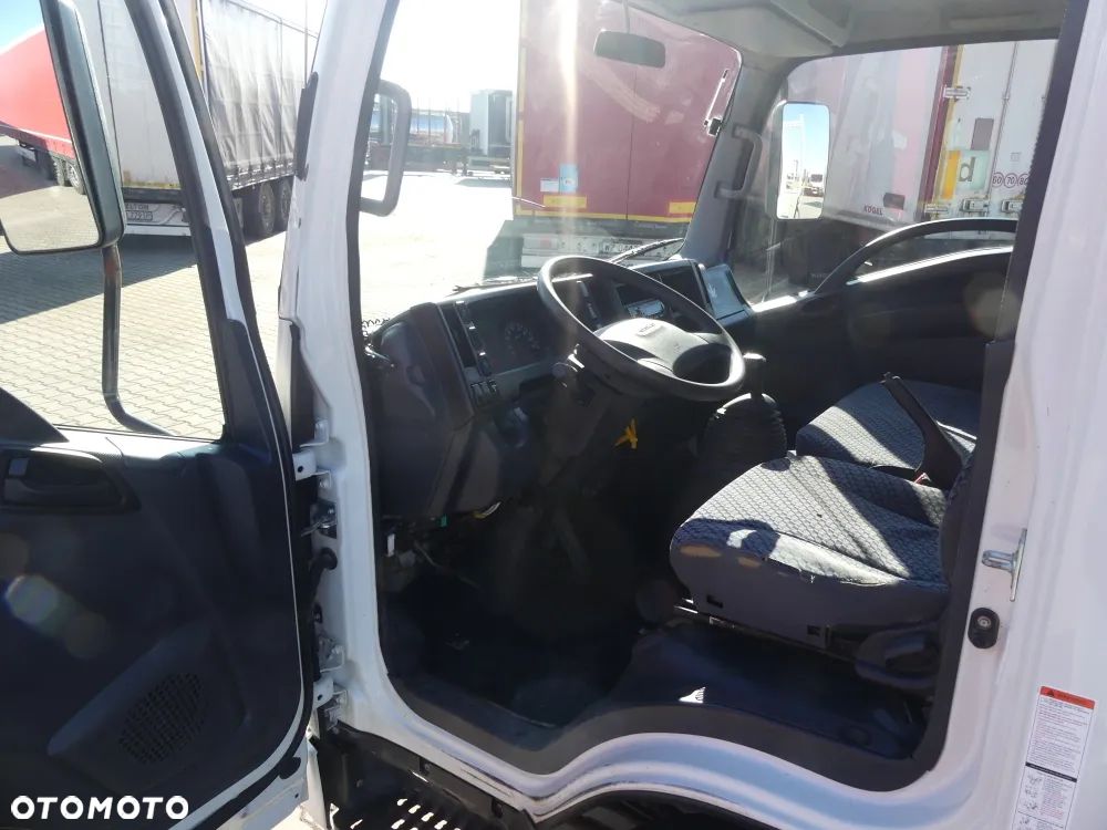 Isuzu M27 - 2