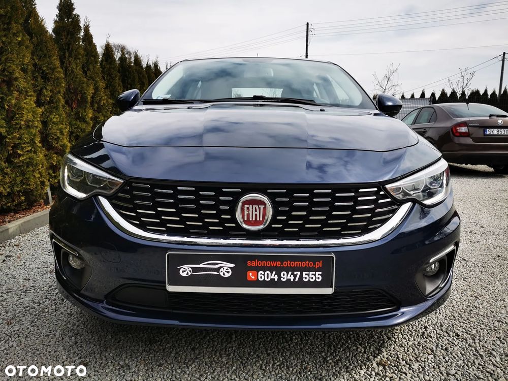 Fiat Tipo 1.4 16V Lounge EU6d - 37