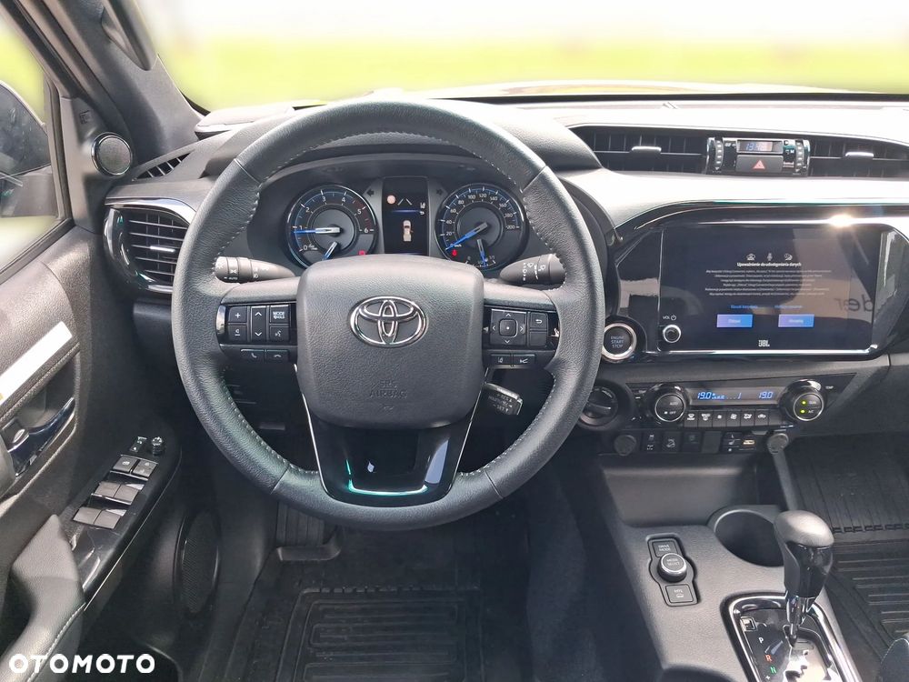 Toyota Hilux 2.8 D-4D mHEV Double Cab Invincible 4x4 - 12