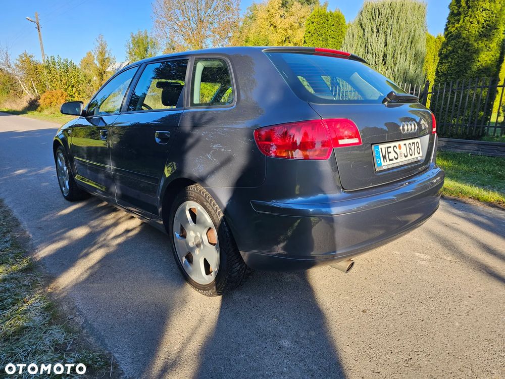 Audi A3 Sportback 1.6 Ambition - 2