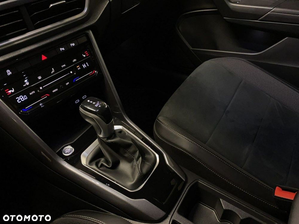 Volkswagen T-Roc - 37