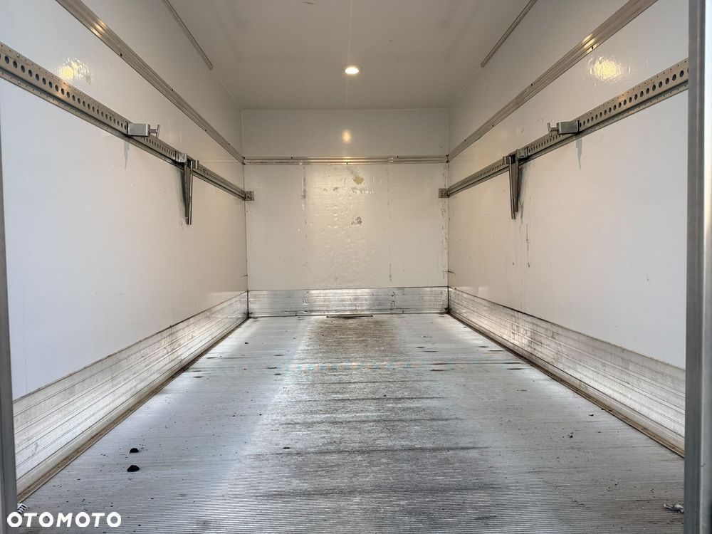 Volkswagen Crafter - 5