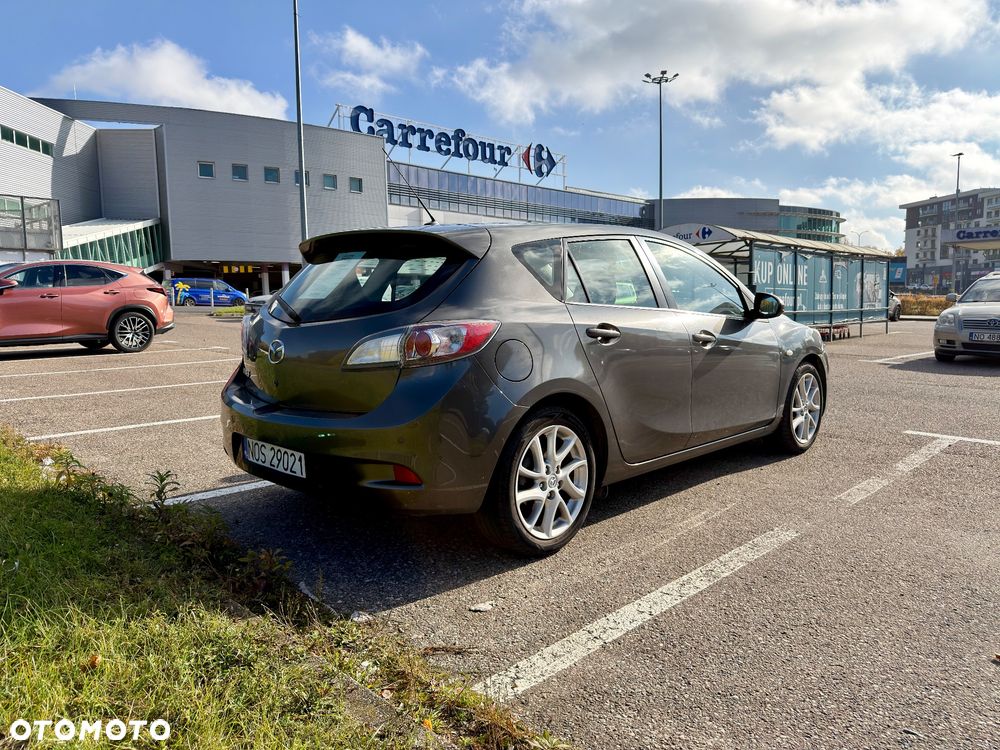 Mazda 3 - 6