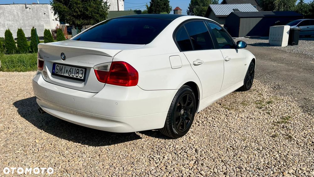 BMW Seria 3 318d - 3