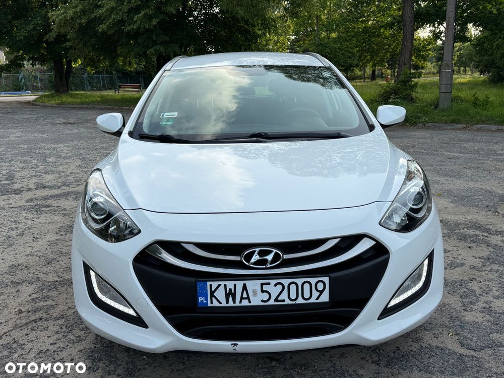 Hyundai i30 1.6 Premium - 12