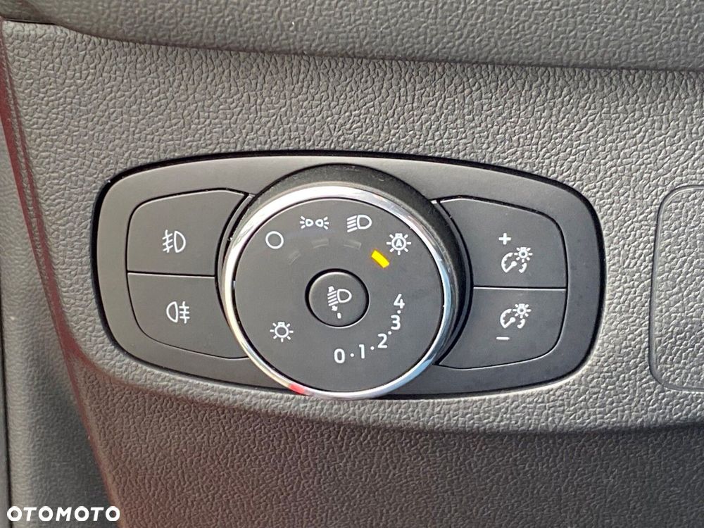 Ford Focus - 19