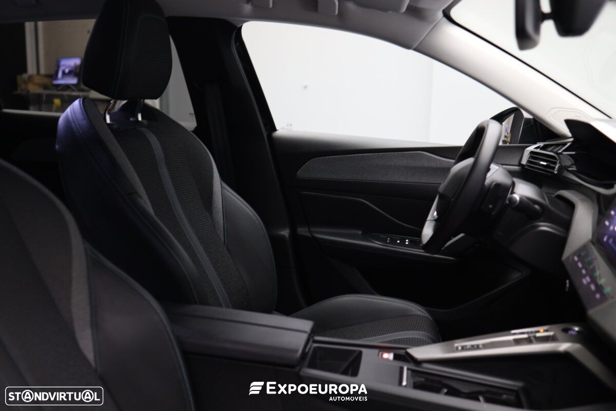 Peugeot 308 1.2 PureTech Allure Pack EAT8 - 25
