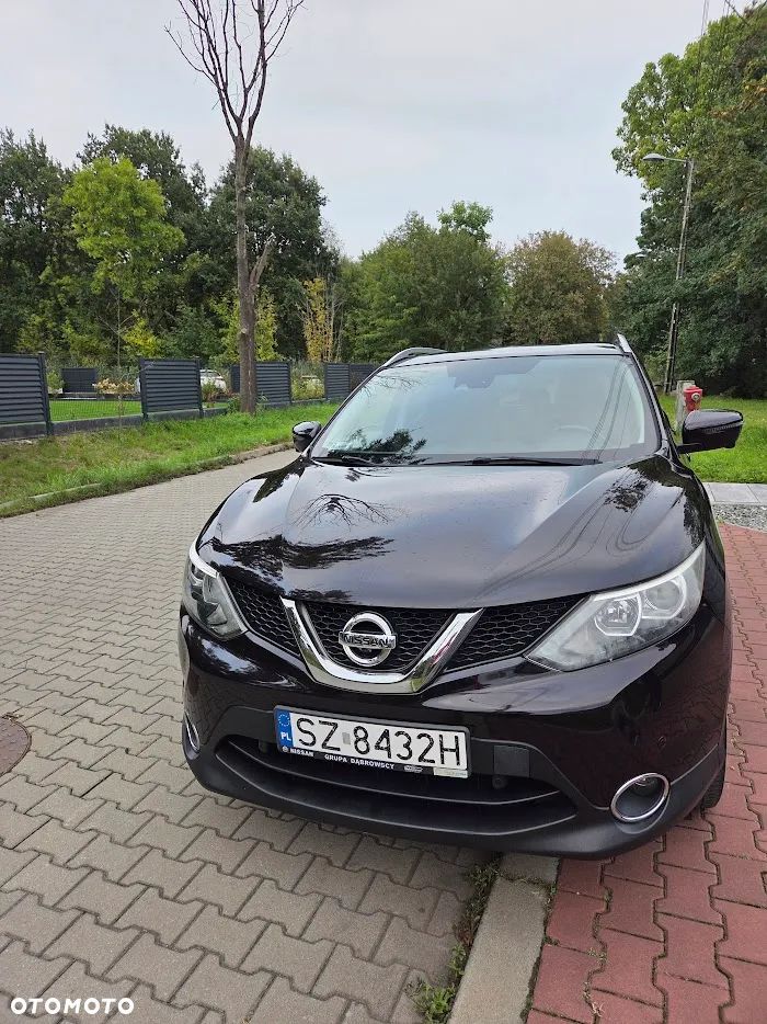 Nissan Qashqai 1.6 DIG-T N-Connecta - 1