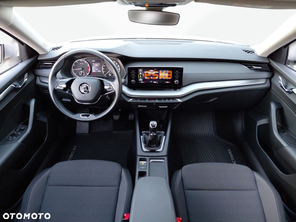 Skoda Octavia 1.5 TSI ACT Ambition - 17