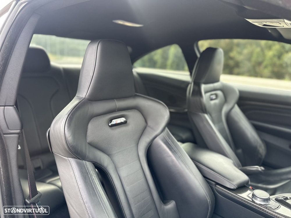 BMW M4 Coupe DKG Competition - 16